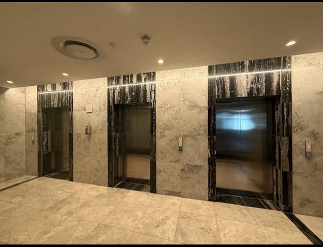 502M² OFFICE TO LET IN CLAREMONT